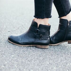 Franco Sarto Black Leather Ankle Booties